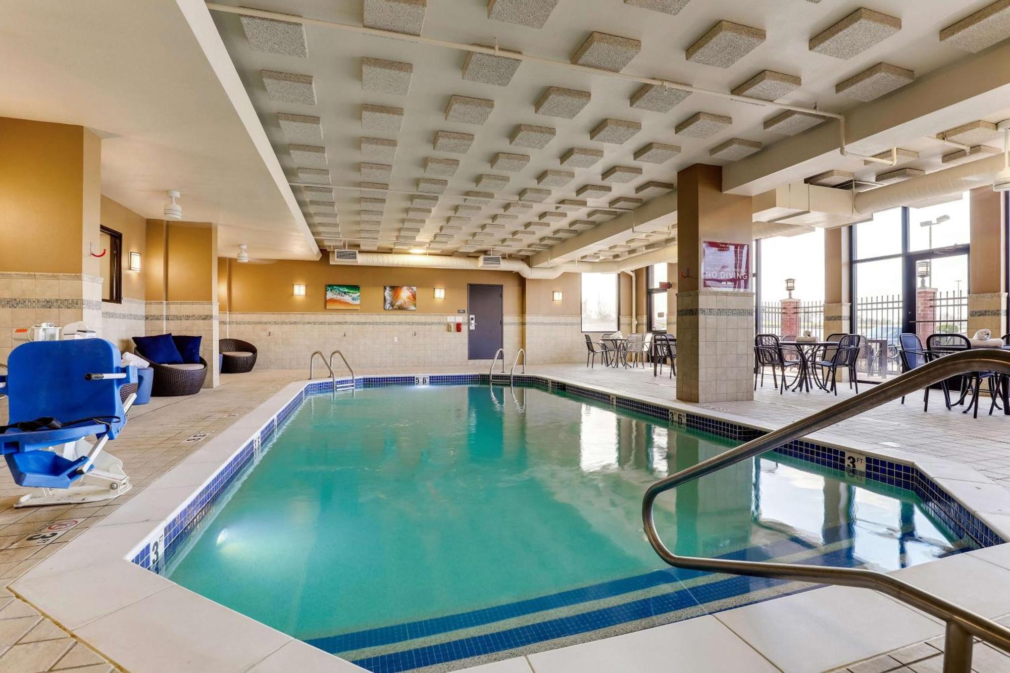 Drury Inn & Suites St. Louis St. Peters Saint Peters Dış mekan fotoğraf